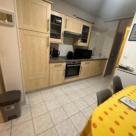 A La Semaine Ou Au Jour / Location Studio Meuble 30M² ลาซิโอตาต์ ภายนอก รูปภาพ